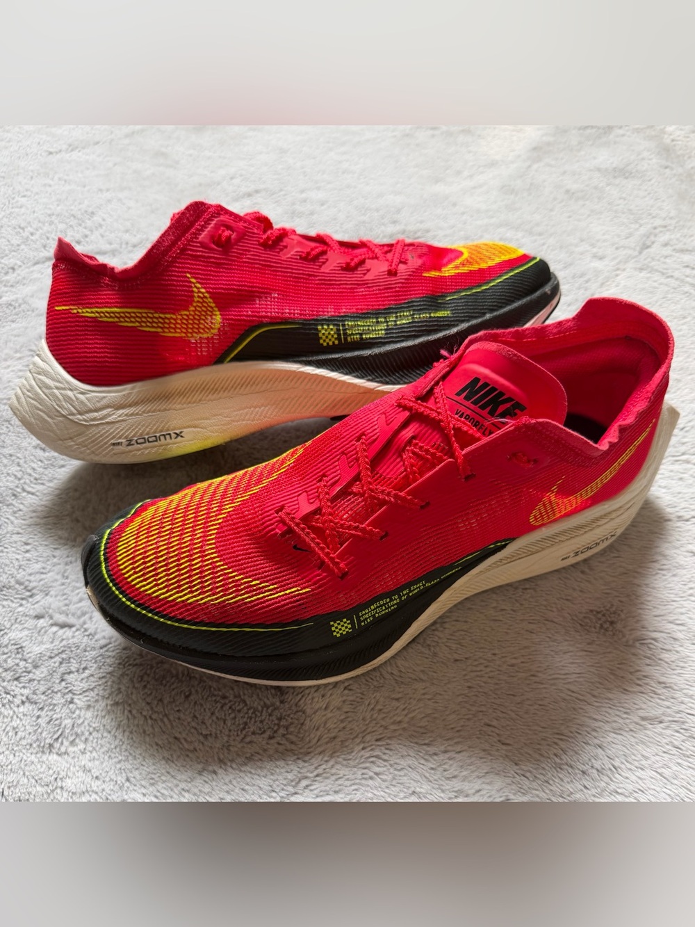 Nike Zoom X Vaporfly Next% 2 Carbon Plate Running Shoes Men 8 Women 9.5
